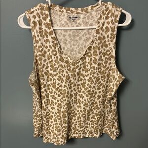 Old Navy Women's Leopard Print Top